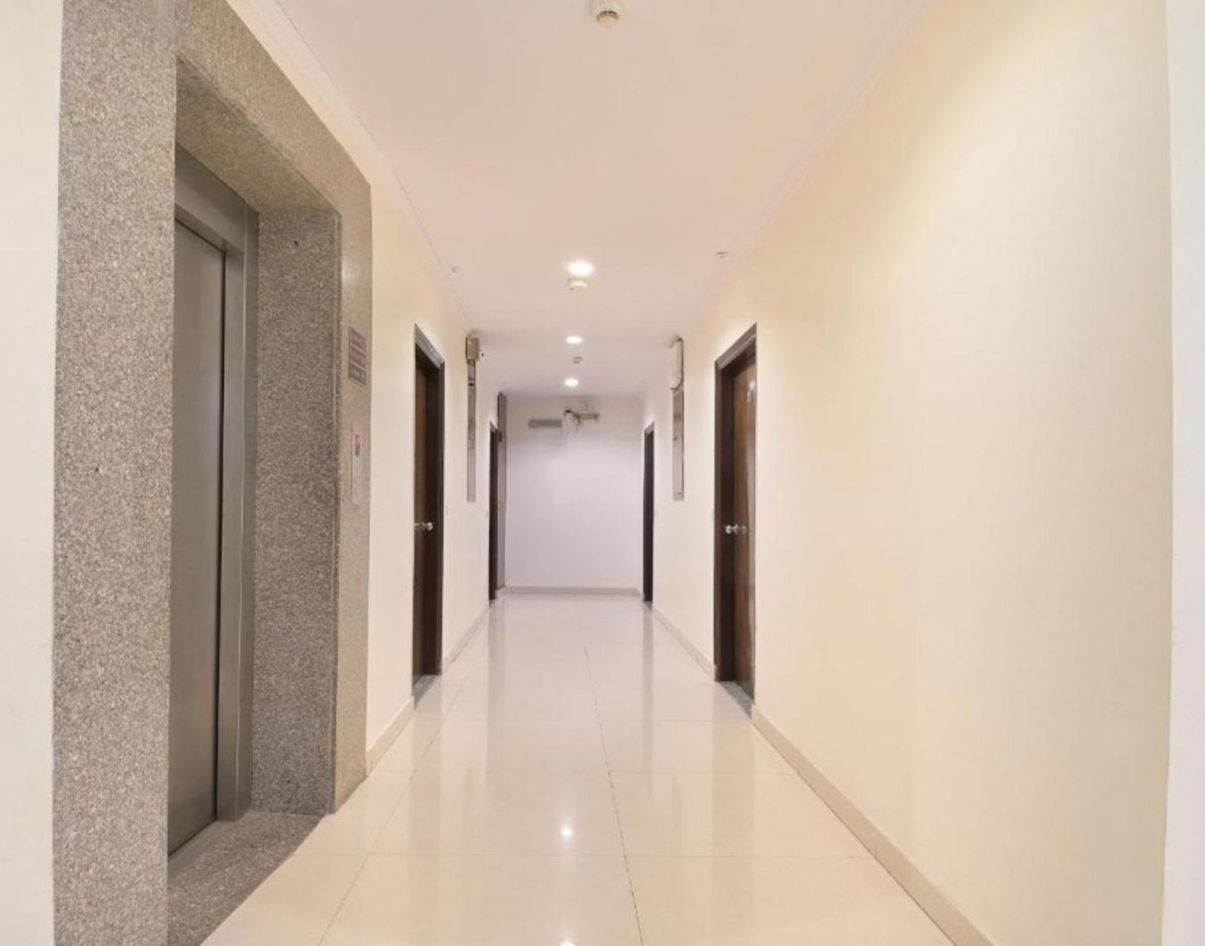Hotel Castle Blue Neu-Delhi Exterior foto