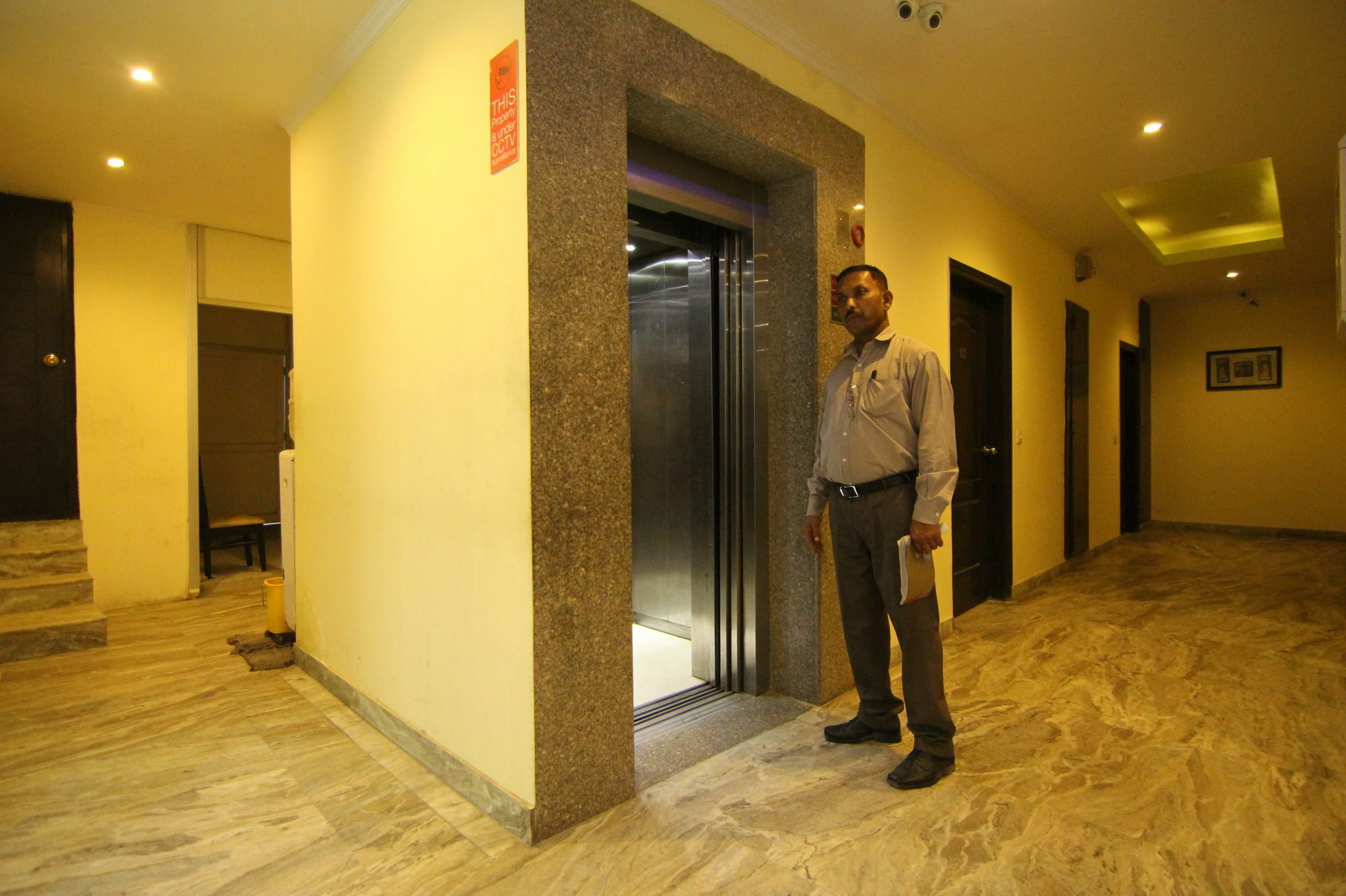 Hotel Castle Blue Neu-Delhi Exterior foto